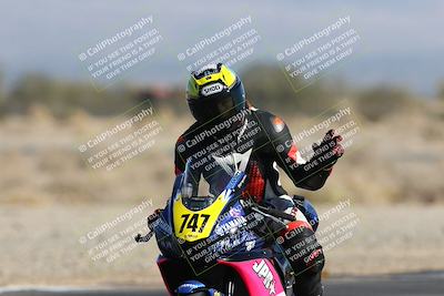 media/Dec-07-2025-CVMA (Sun) [[3e7d2de5dc]]/Race 5-Formula UL-CVMA Hooligans-American Thunder/